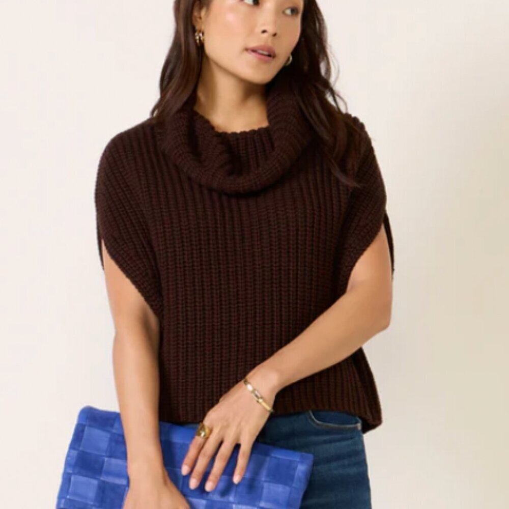 525 America Cate sleeveless turtleneck sweater brown Size Small from Evereve